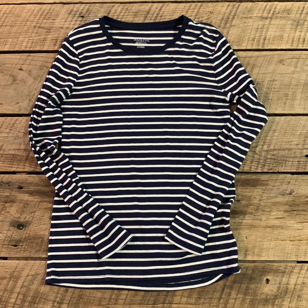Women large long sleeve striped tee